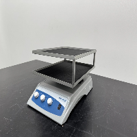 VWR Analog Rocker 2 Tier image 1